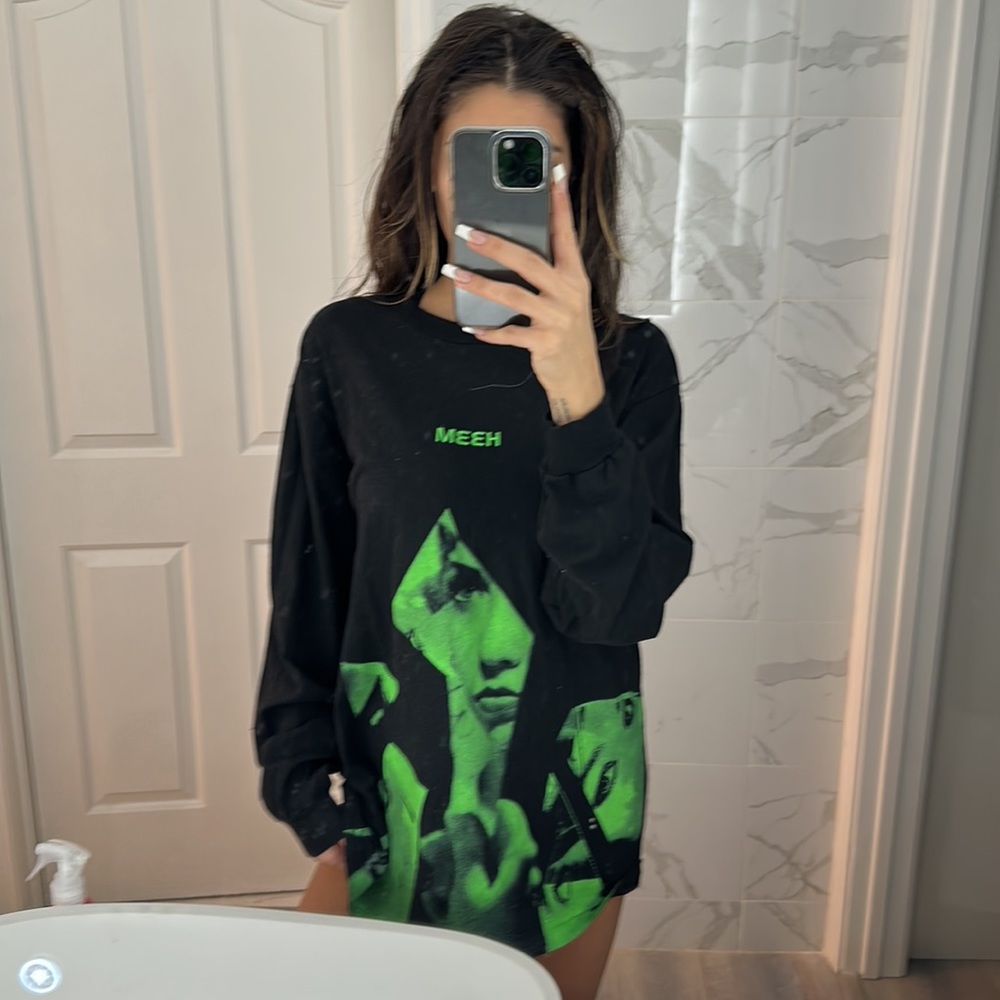 💚 - Picture 2 of 4